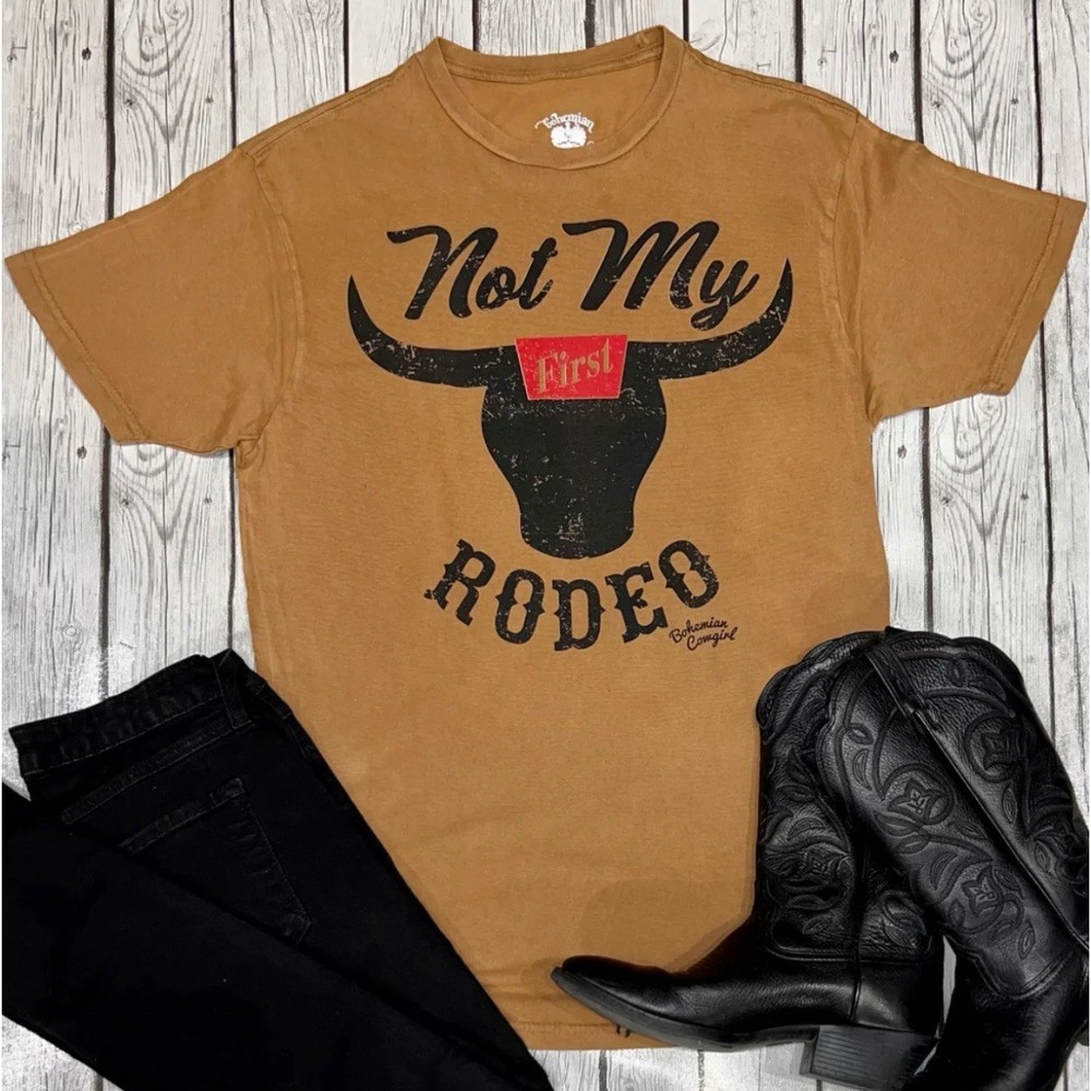 Bohemian Cowgirl Tee NOT MY FIRST RODEO‎ Brown Short Sleeves Cotton Womens Large